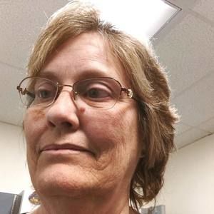 Meet your Posher, Pamela